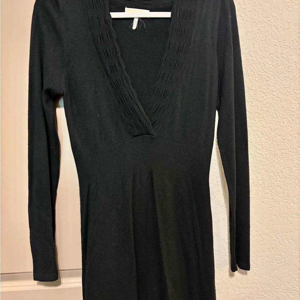Elegant Black Long Sleeve Tunic Sweater